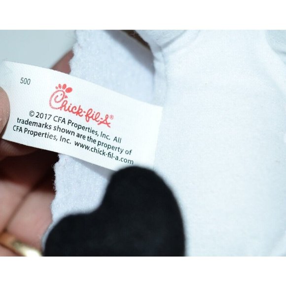 2017 Chick Fil A Cow Plush Eat Mor Chikin  Cute stocking stuffer - Picture 7 of 7